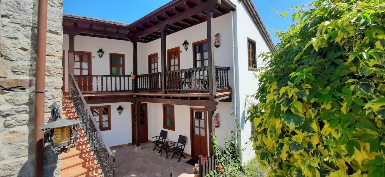 El Caserio Camaleno Luaran gambar