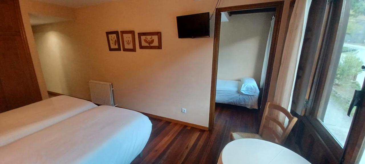 El Caserio Camaleno Luaran gambar