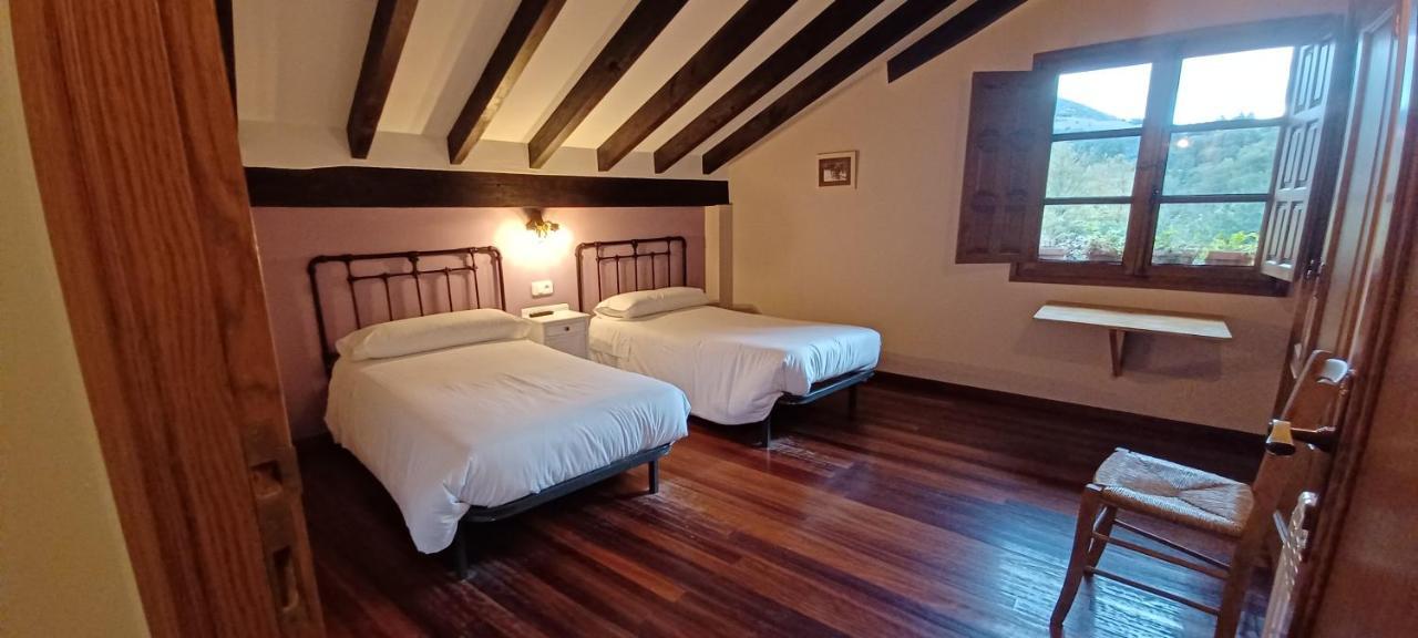 El Caserio Camaleno Luaran gambar